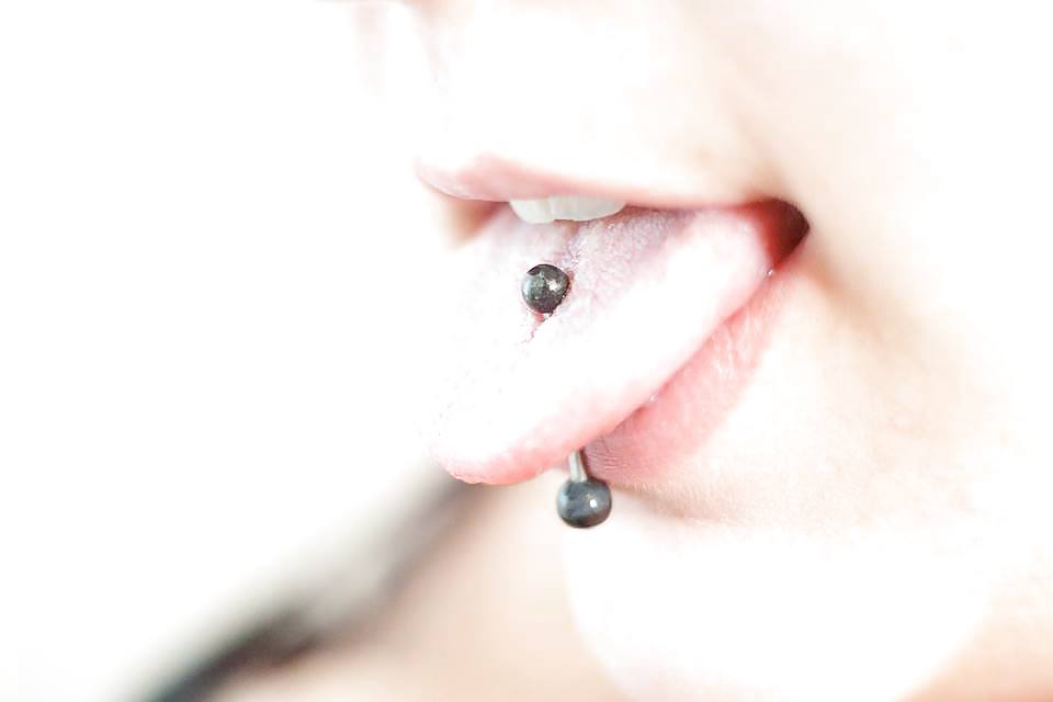 Mona bencs
 #21013866