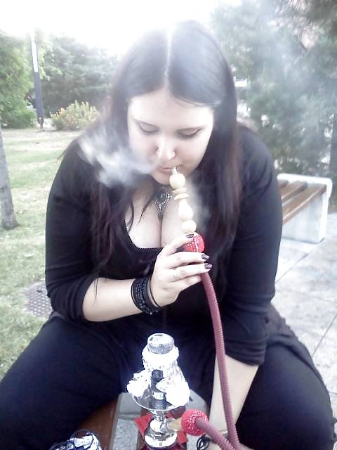 モナ・ベンクス
 #21013871