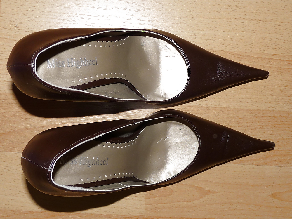 Wifes mega pointed shoe heels nylon pantyhose #18422202