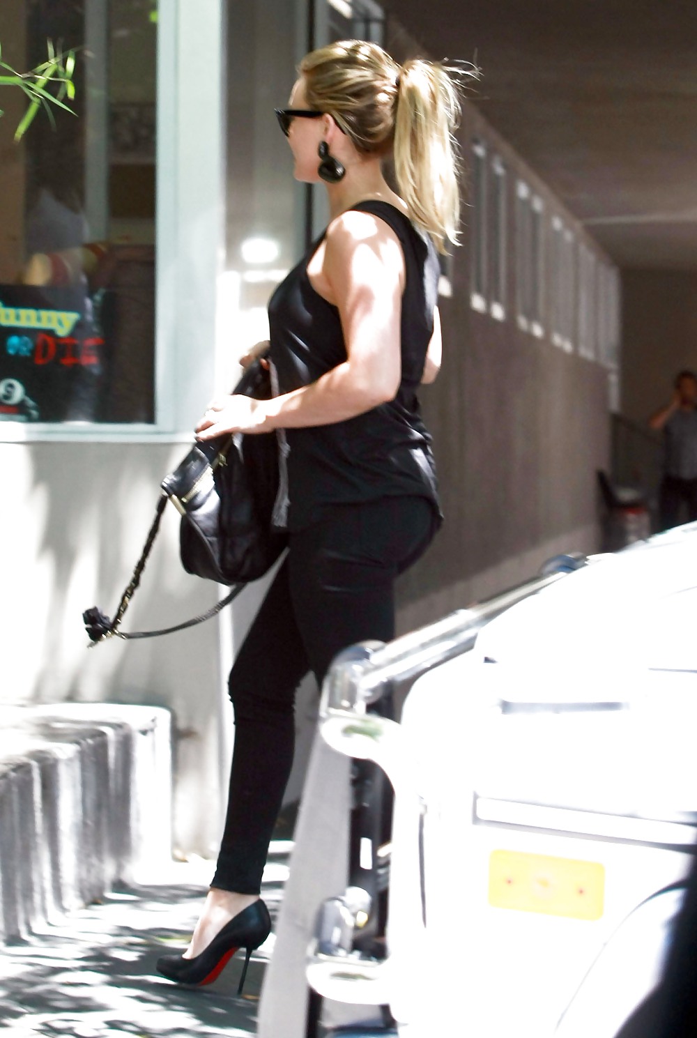 Hilary duff julio 19 en funny or die studios
 #4753199