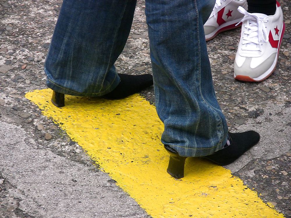 Japanese Candids - Feet on the Street 06 #3539648