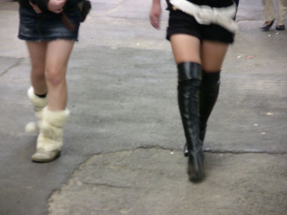 Japanese Candids - Feet on the Street 06 #3539698