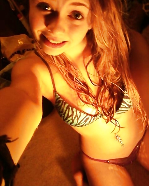 Hot2 #9398848