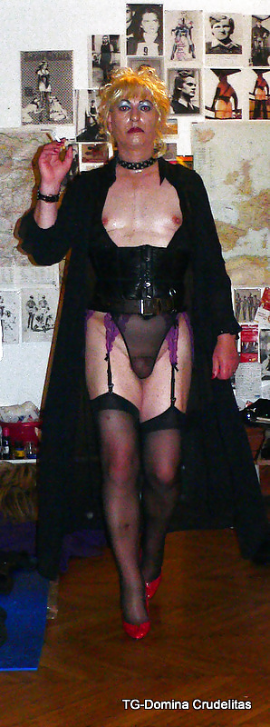 Transvestite Domina Madame Crudelitas #10222802