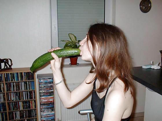 Necesitan una polla para chupar vol. 3
 #11301898