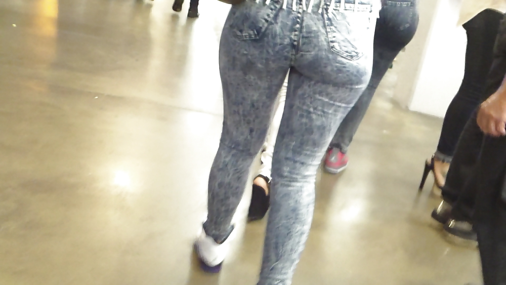 Tight teen butts & ass in jeans up close  #20660216