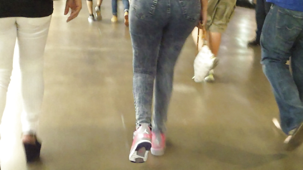 Tight teen butts & ass in jeans up close  #20660272