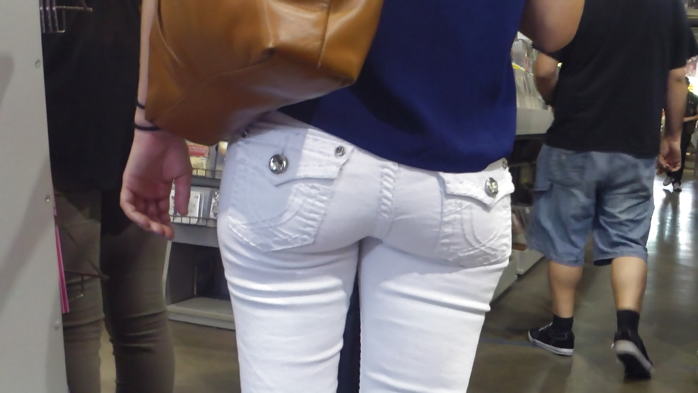 Tight teen butts & ass in jeans up close  #20661772