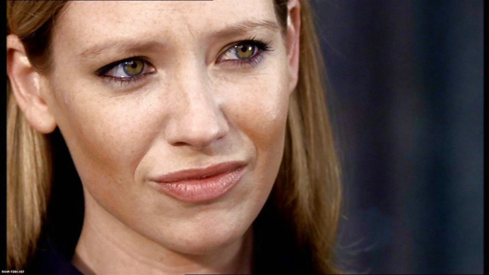 Anna Torv #15649844