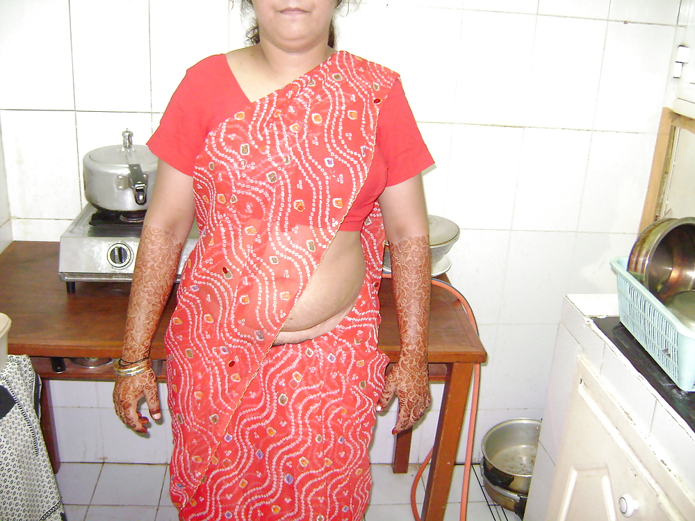 Indian Aunty Saree Striping 4 #2874430