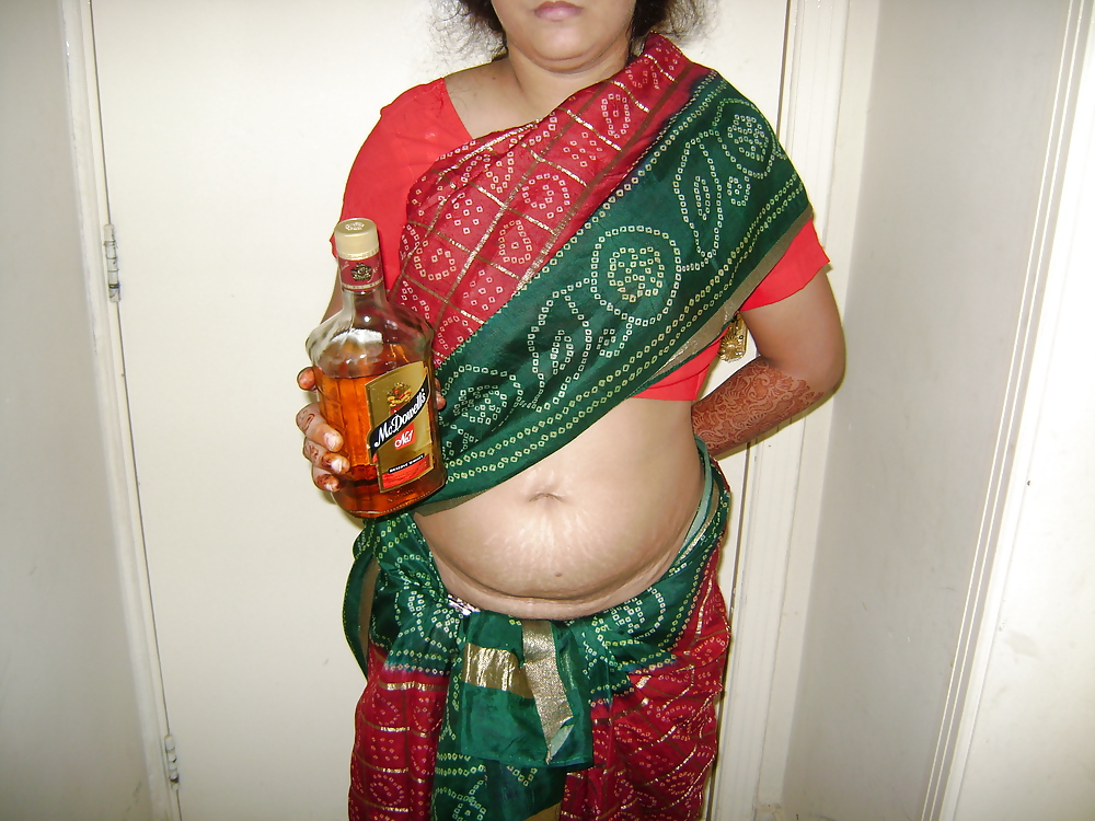 Indian Aunty Saree Striping 4 #2874473