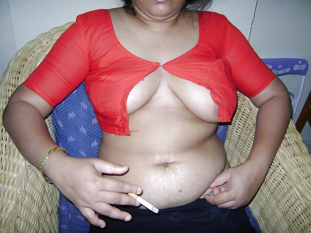 Indian Aunty Saree Striping 4 #2874670