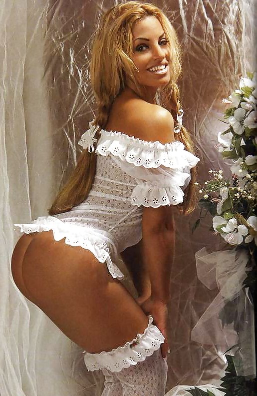 Trish Stratus #21377777