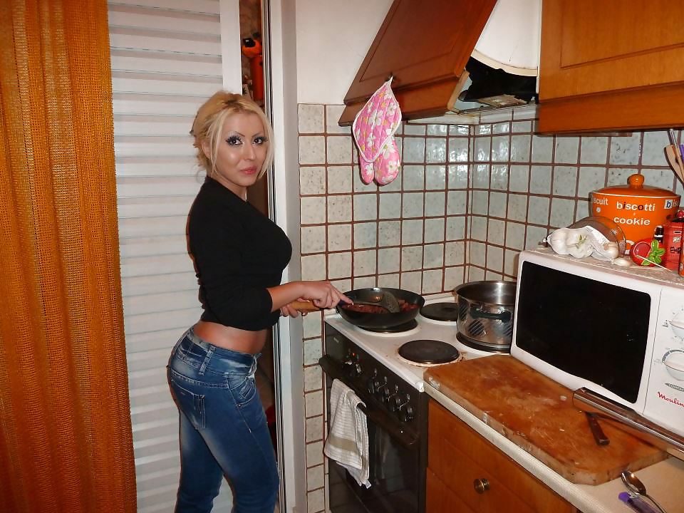 Vanessa Blondine #19088195