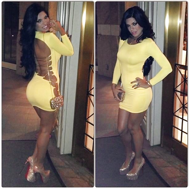 Milfs caliente # 12
 #19995112