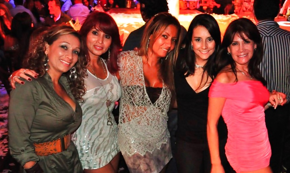 Latinas milfs night out #9706065