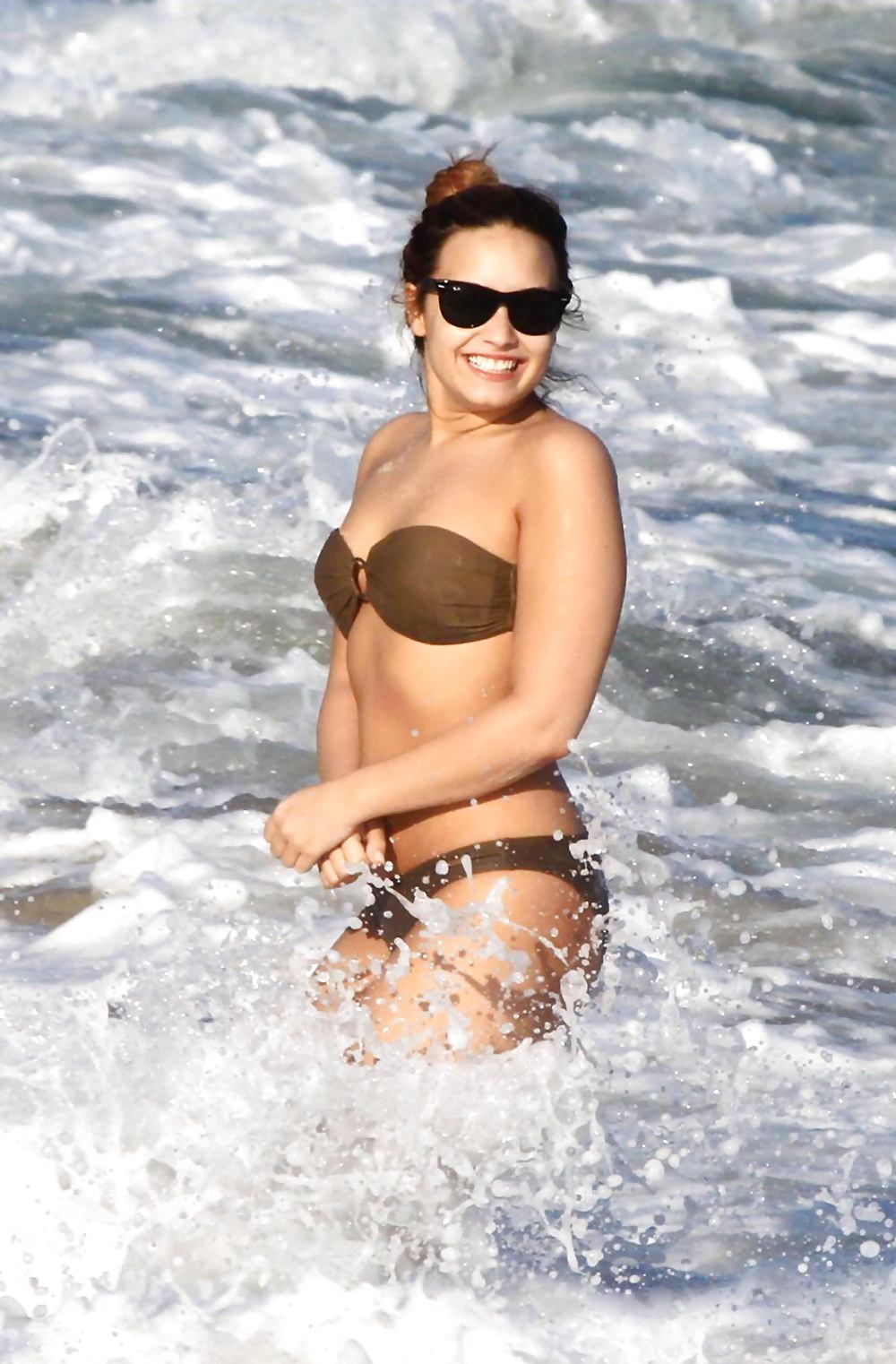 Demi Lovato - Sexy NEW Bikini Pictures #11126115
