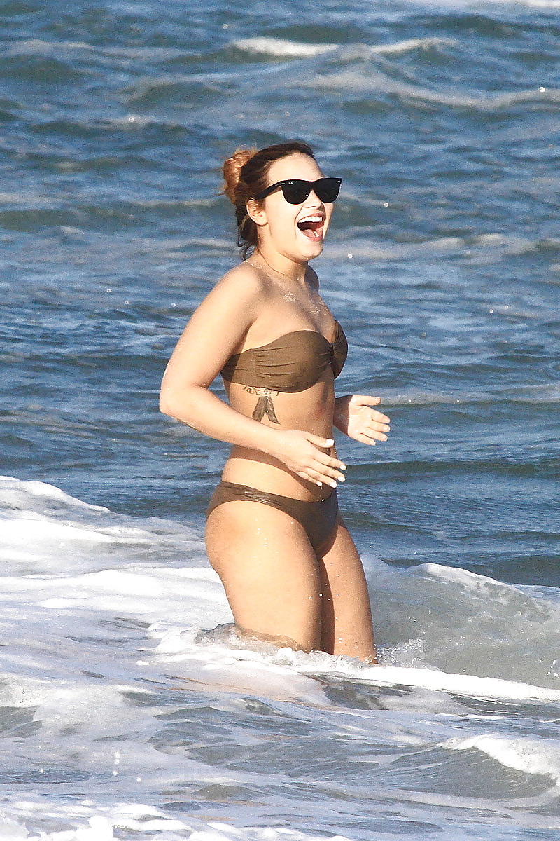 Demi Lovato - Sexy NEW Bikini Pictures #11126173