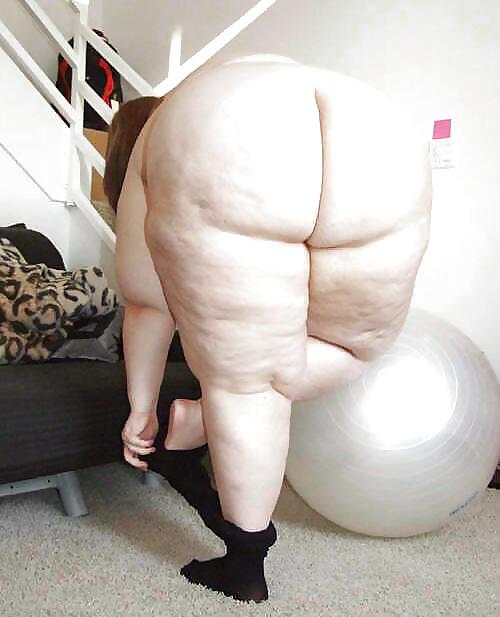 おいしい大きな女の子
 #13666680