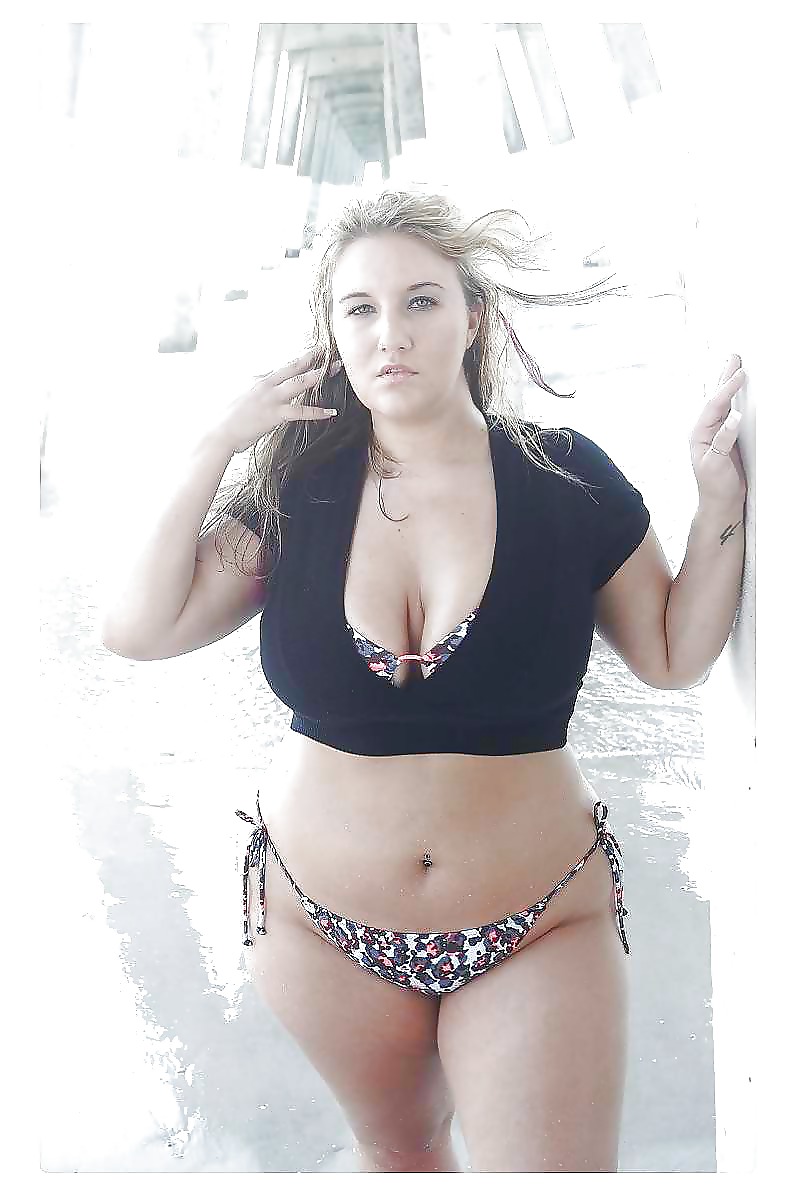 おいしい大きな女の子
 #13667192