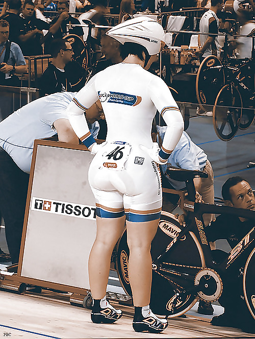 おいしい大きな女の子
 #13667922