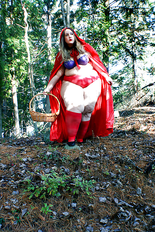 おいしい大きな女の子
 #13667990