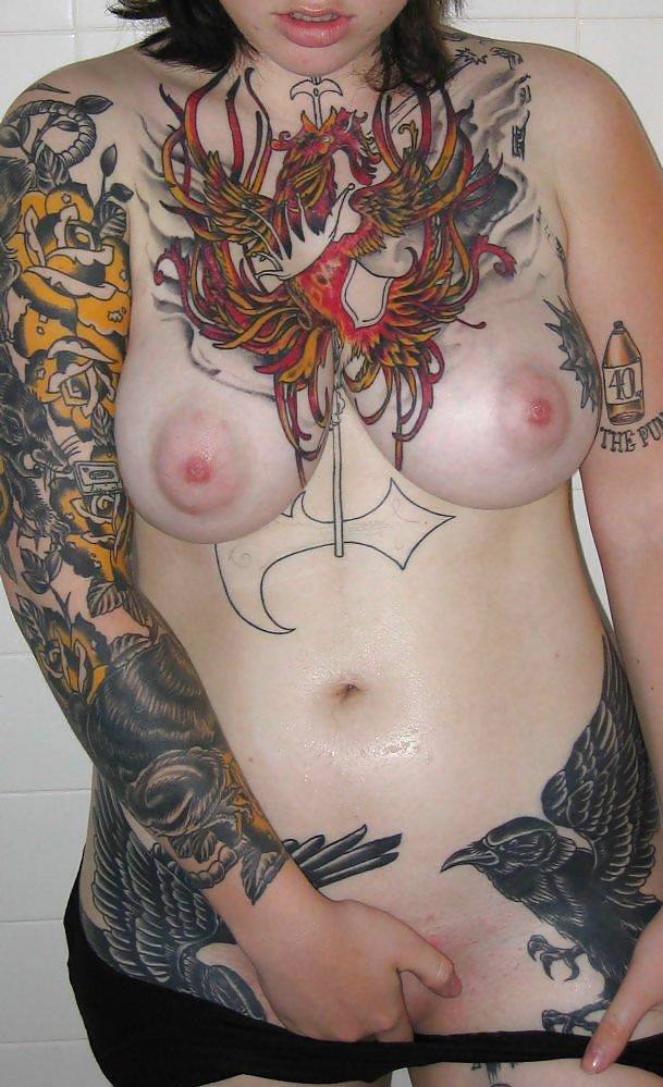 Algunas hermosas mujeres tatuadas
 #3555353