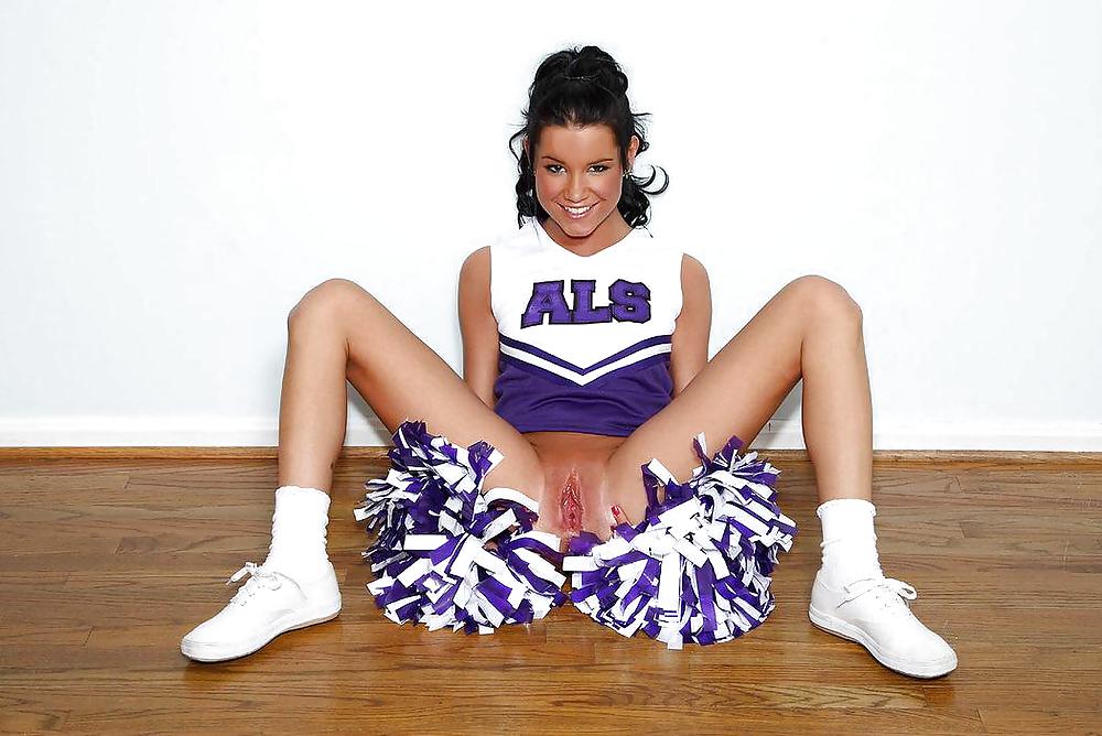 Upskirt 6
 #13649619