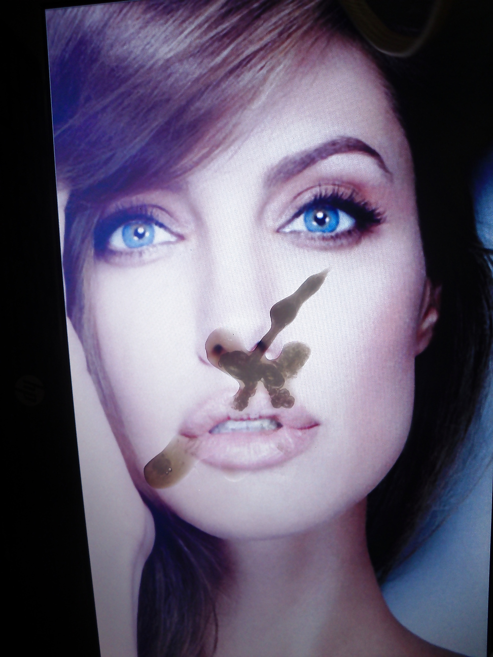 Cum on angelina jolie #9611800