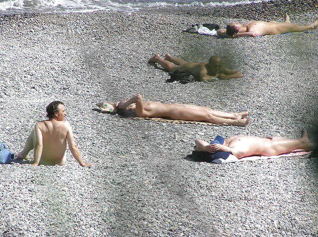 Giornata arrapante sulla spiaggia
 #1114212