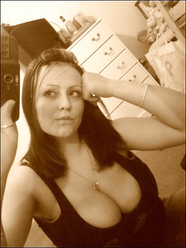 SexyEve909 from MeetMeMatch dot com #17661239