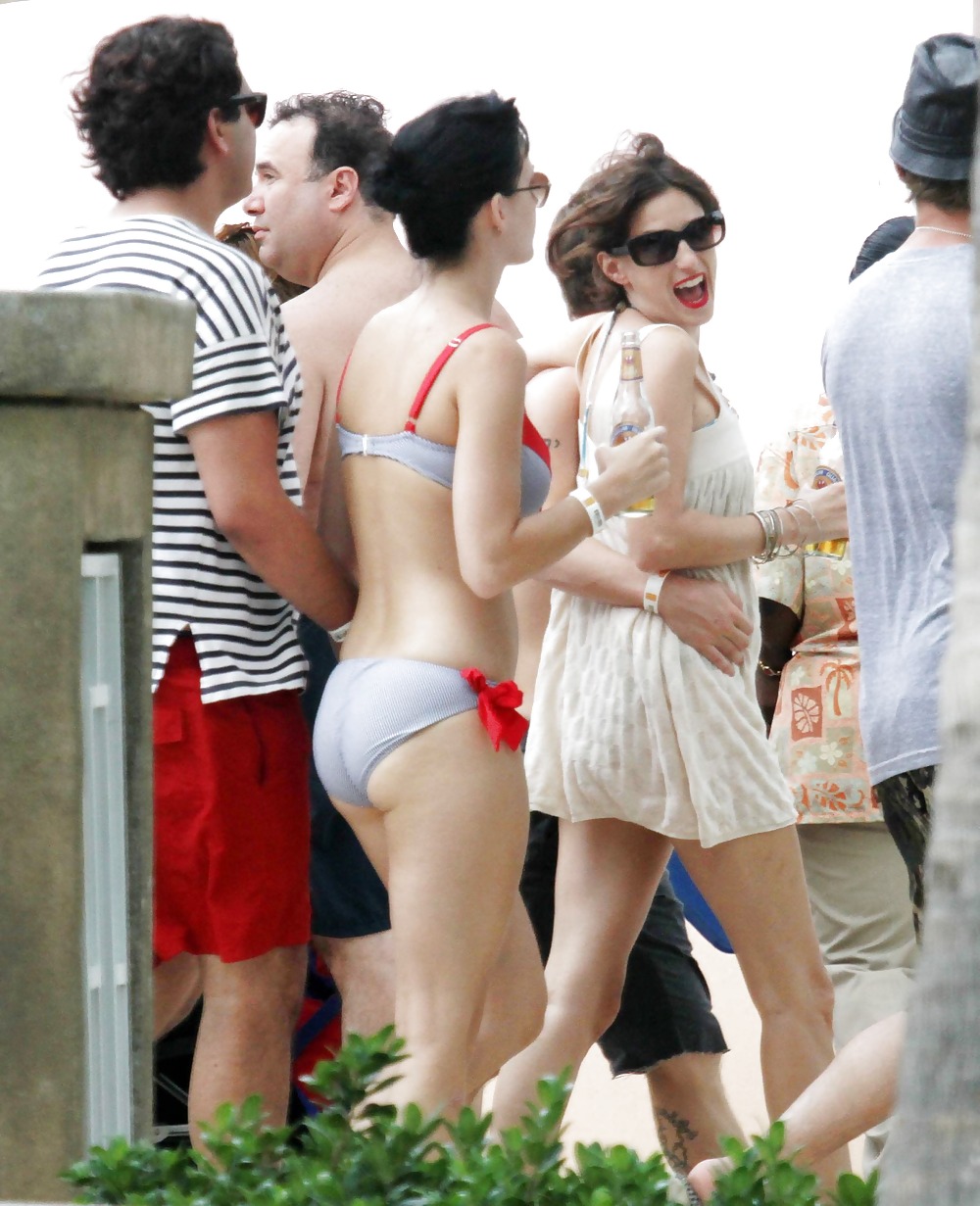 Katy Perry Bikini Candids at Atlantis Paradise Island #1972593