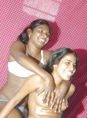 Indian Group Sex Porn Pics - PICTOA
