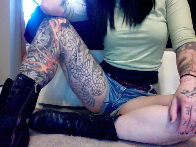 More tattooed and pierced chicks 2 #4556696