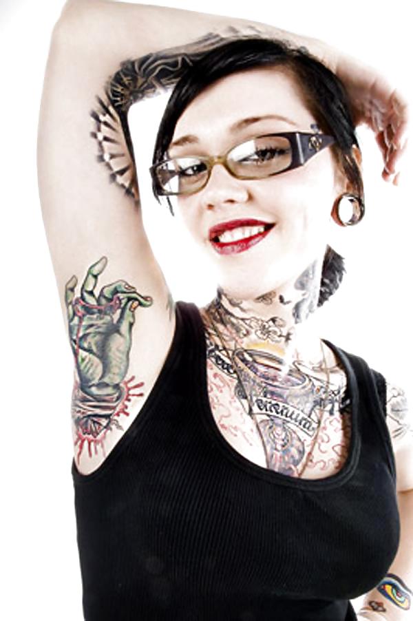 More tattooed and pierced chicks 2 #4557012