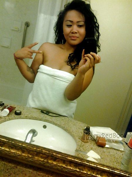 P r e t t y y mee
 #10961998