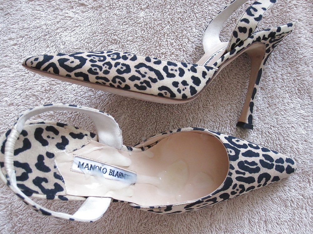 Manolo Blahnik Leopard Print High Heel Shoes Cummed #17213612