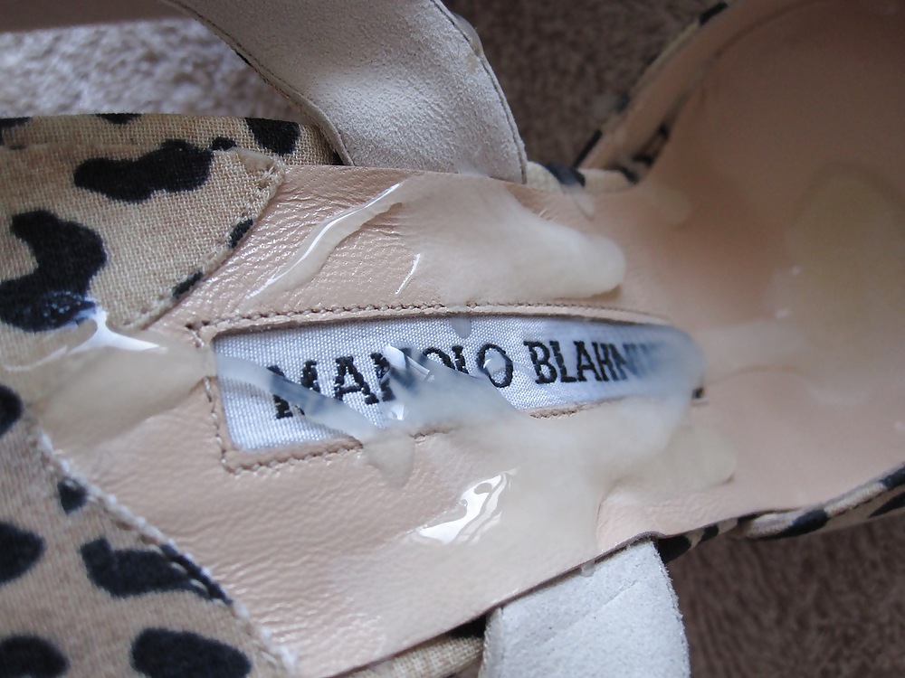 Manolo Blahnik Leopard Print High Heel Shoes Cummed #17213625