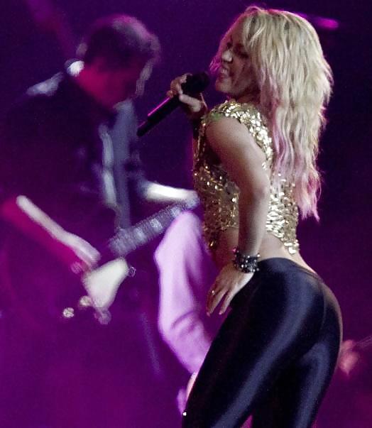 Shakira #8491546