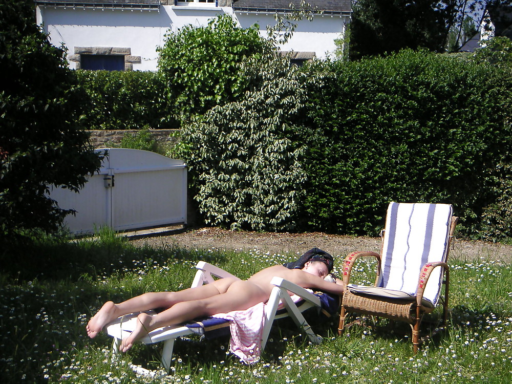 セクシーなフランス人女性 - N. C. 
 #14692711