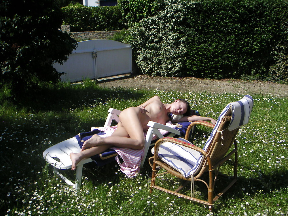 セクシーなフランス人女性 - N. C. 
 #14692728