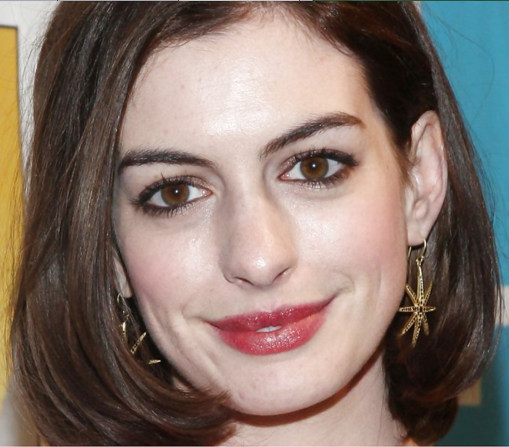 Anne hathaway
 #13969788