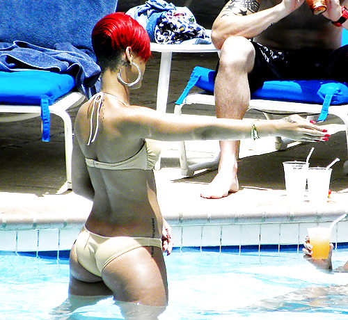 Rihanna Sexy Great ASS #10656278