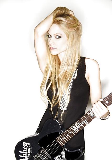 Avril Lavigne 7 #11133917