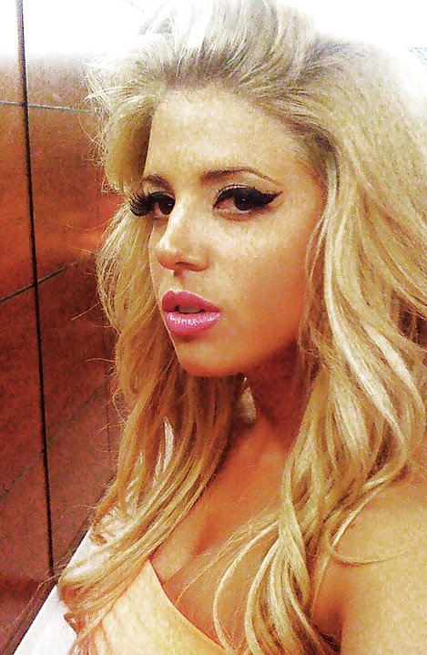 Xristina Miliou #8815202