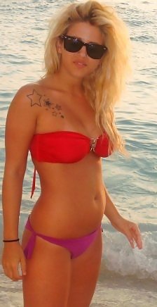 Xristina Miliou #8815304