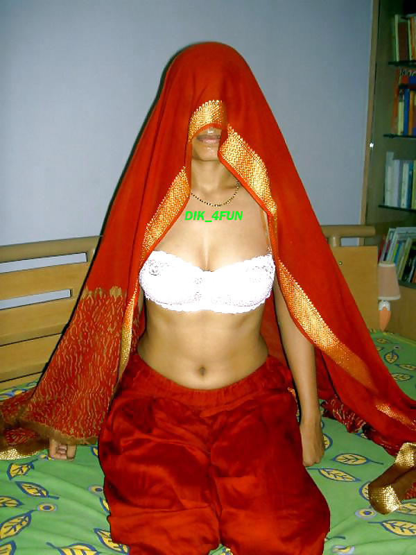 ARPITA - HOT INDIAN WIFE #5841426