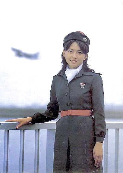 Asiatische Mädchen In Uniform Auszuziehen Und Gefickt #12603697