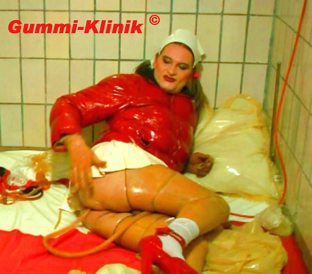 Kinky tranny in rubber clinic #444716