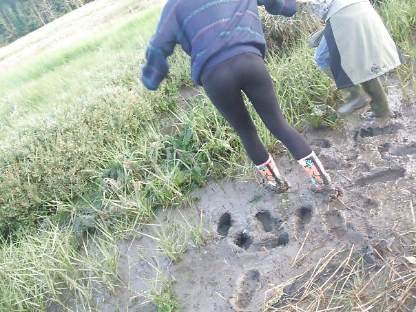 Slutty little bitches! dirty comments please #4400806